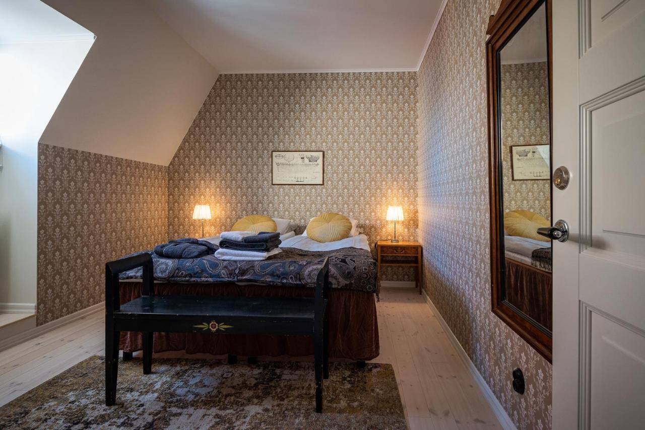 Fregatten Bed & Breakfast カールスクルーナ エクステリア 写真