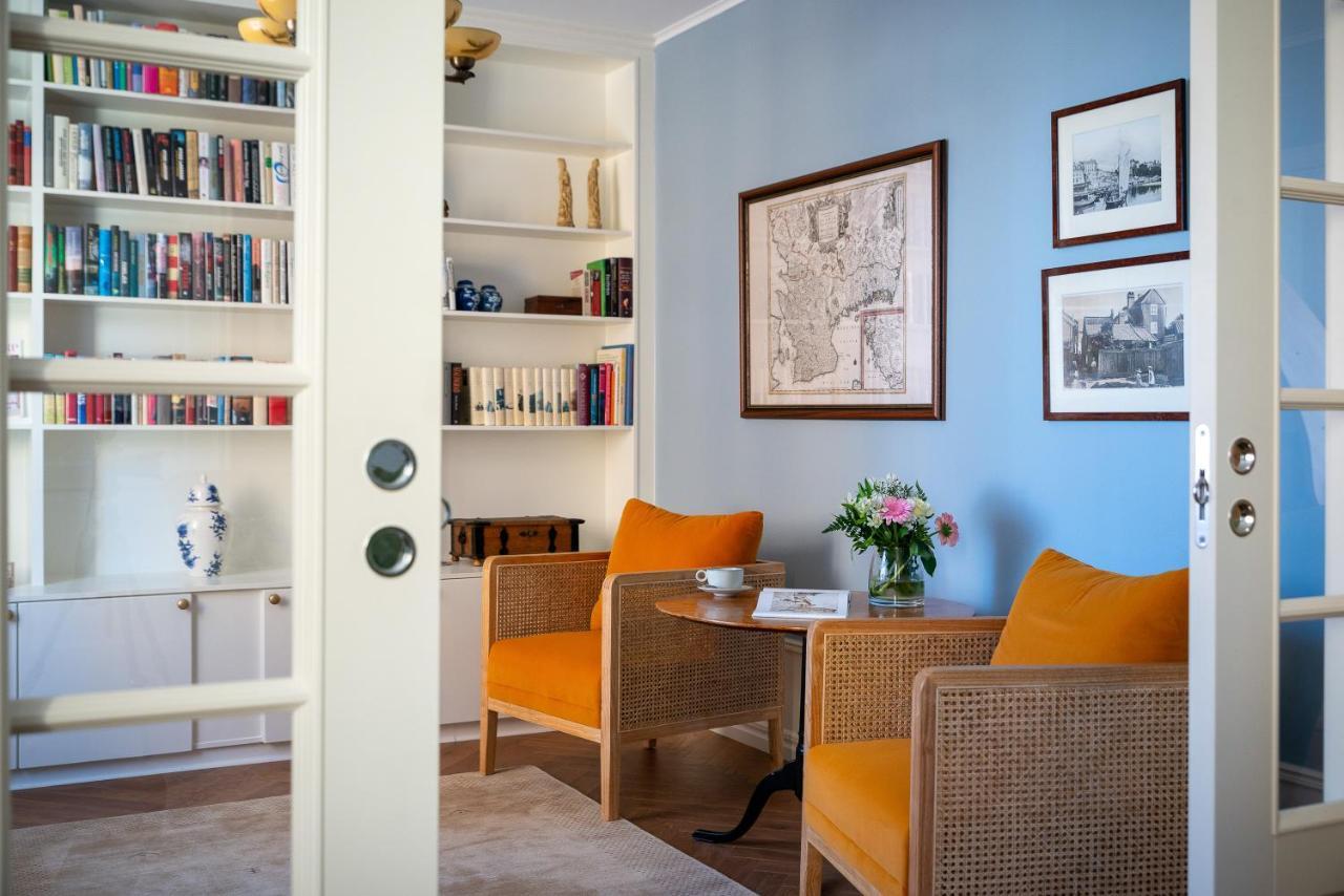 Fregatten Bed & Breakfast カールスクルーナ エクステリア 写真