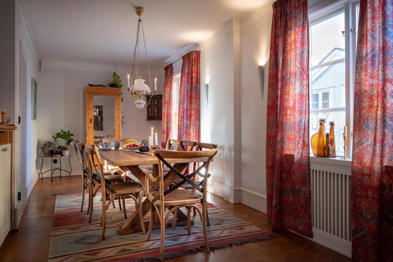 Fregatten Bed & Breakfast カールスクルーナ エクステリア 写真